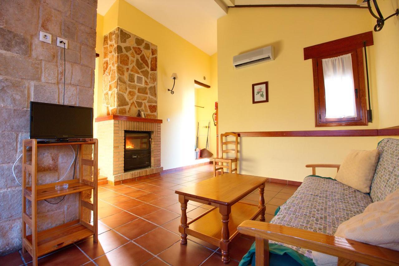 Aventura & Relax Cabanas Pena La Higuera Villalba de la Sierra Buitenkant foto