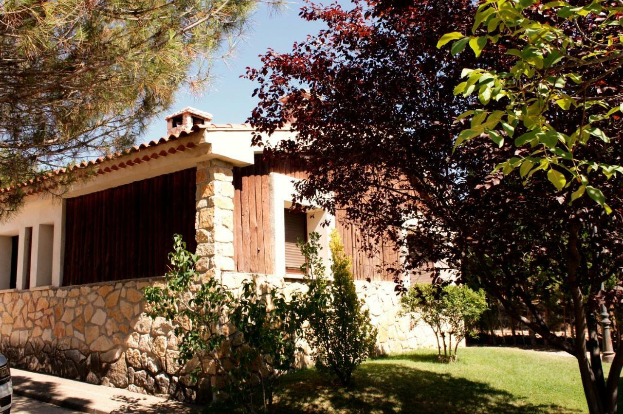 Aventura & Relax Cabanas Pena La Higuera Villalba de la Sierra Buitenkant foto
